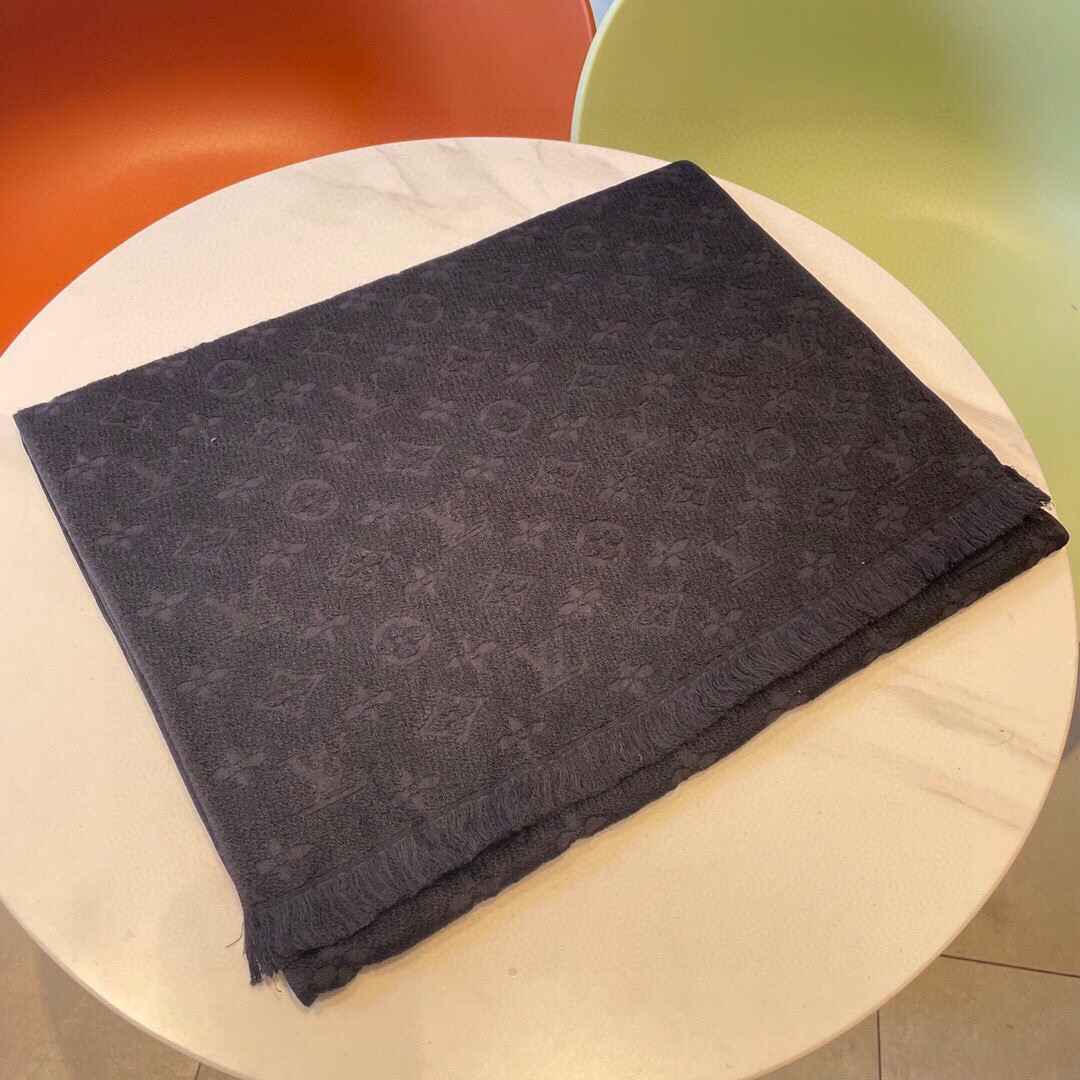 Louis Vuitton Scarf